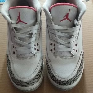 Air Jordan 3 GS Katrina White Fire Red-cement Grey-black
